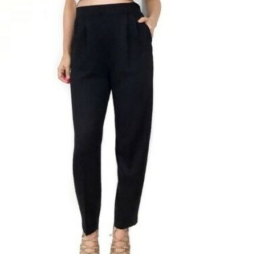 St John Basics Black Santana Knit Cropped Pants Womens Size 6 Stretch Pull-on
